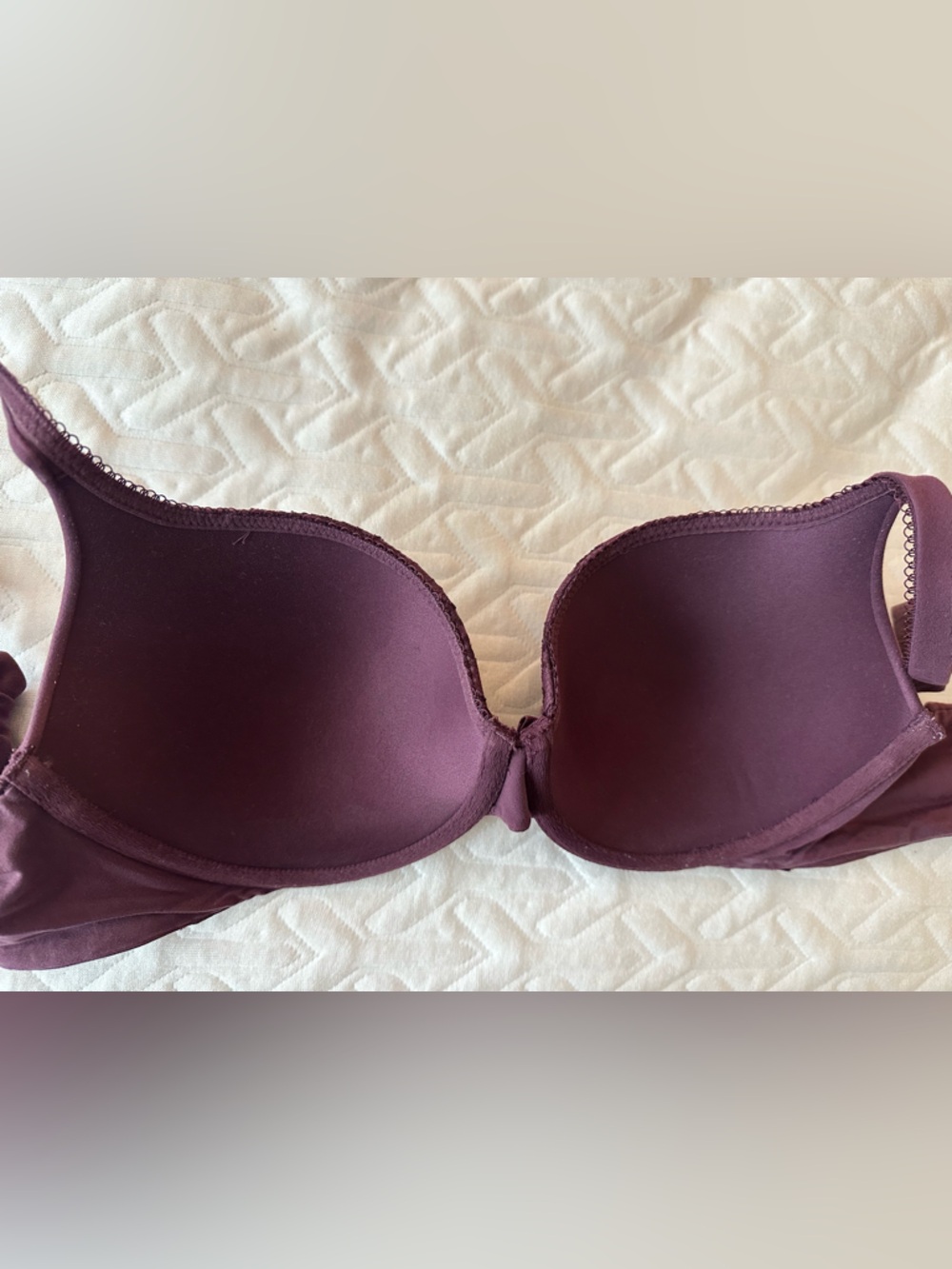 Victoria's Secret Body by Victoria Perfect Shape Bra - Picture 2 of 4